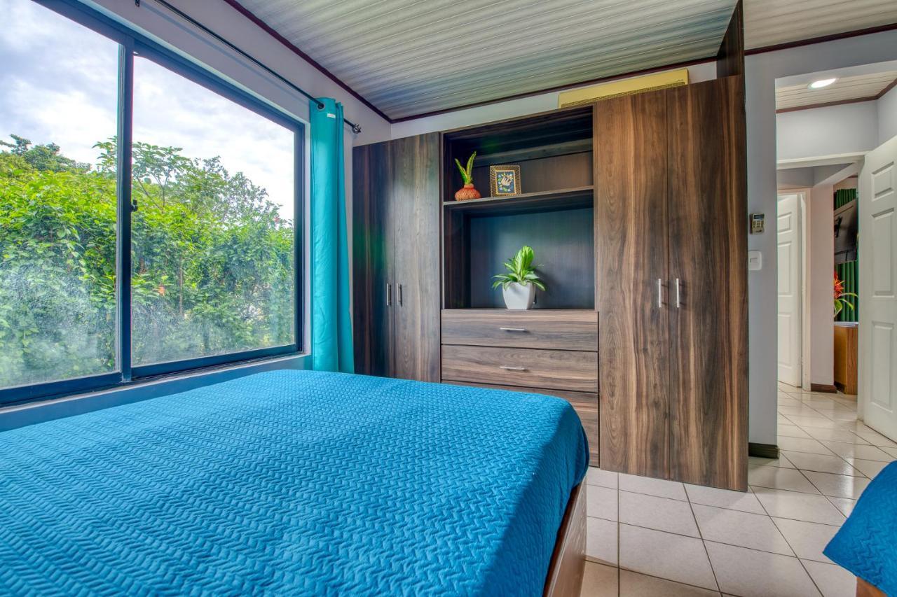 Golden Getaway Apartments Либерия Екстериор снимка